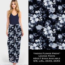 Load image into Gallery viewer, Indigo Flower Press Lounge Pants
