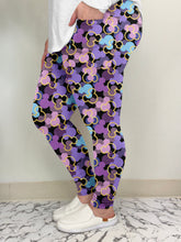 Load image into Gallery viewer, Gold Kingdom Leggings w/ Pockets (Kid&#39;s NO Leggings)
