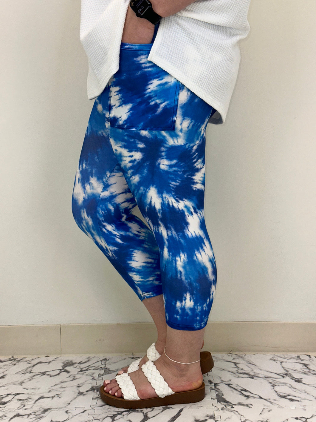 Blue Tie Dye Capri w/ Pockets