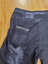 Load image into Gallery viewer, CRIME SCENE - DENIM RUN W/ BACK POCKETS - LEGGINGS/CAPRI
