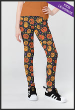 Load image into Gallery viewer, RTS - Kids Pumpkins &amp; Bats Leggings w/ Inside Pockets
