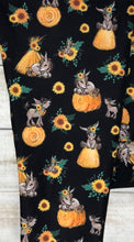 Load image into Gallery viewer, RTS - Sunflower Donkey Leggings w/ Inside Pockets
